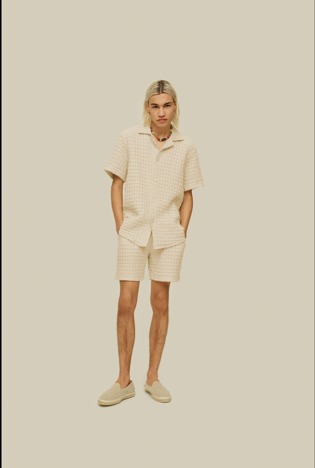 Short gauffré écru