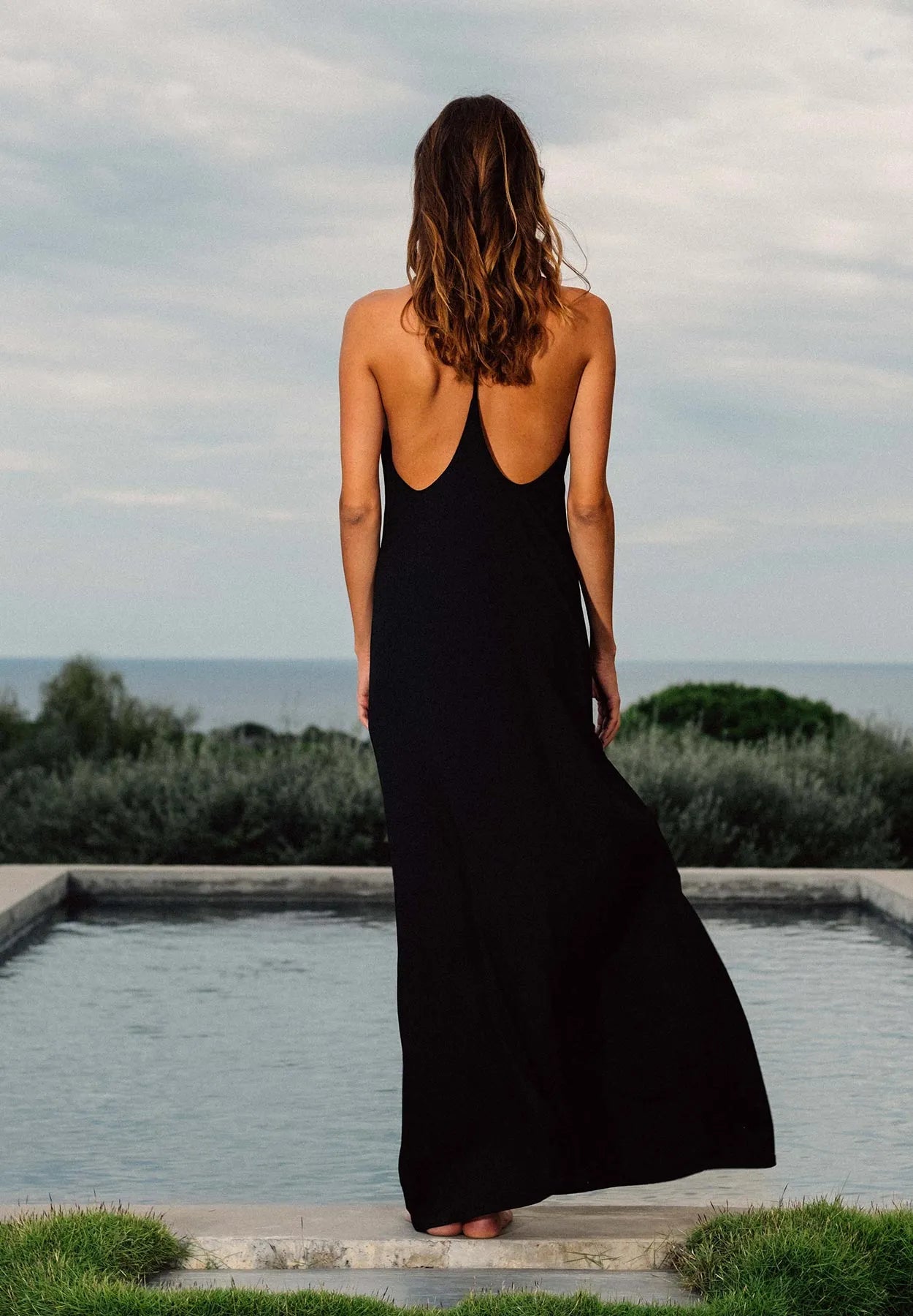Robe longue dos en cœur avec anneaux en strass Party - Noir