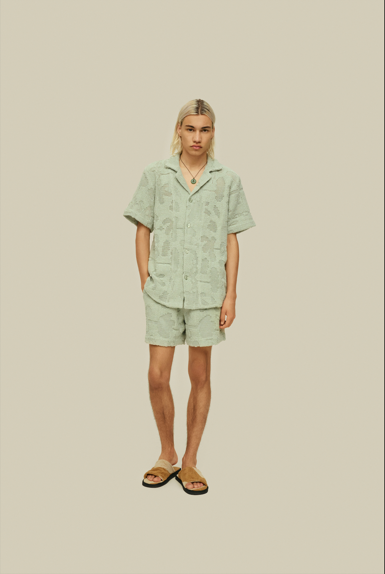 Short en corchet vert pastel
